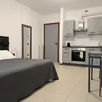 Viale Venezia 4*
