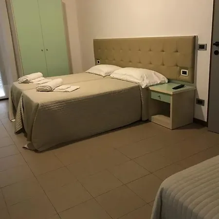 Hotel apartamentowy Viale Venezia 4*