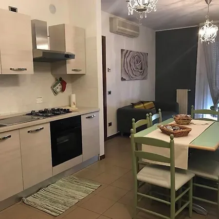 Viale Venezia 4*