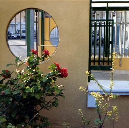 Aparthotel Viale Venezia 2*