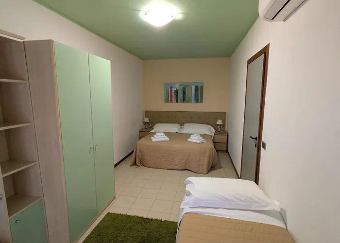 비알레 베네치아 4*