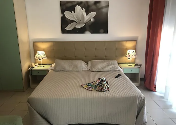 아파트호텔 비알레 베네치아 4*