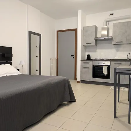 Viale Venezia 4*