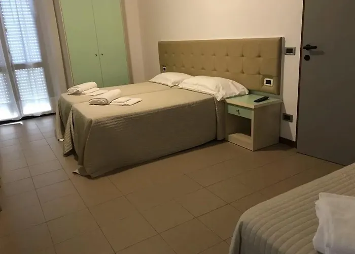 Apartmanhotel Viale Venezia 4*
